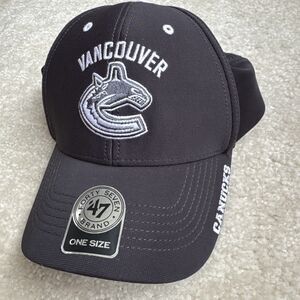 Vancouver Canucks Grey Adjustable NHL Hat Condenser 47 MVP